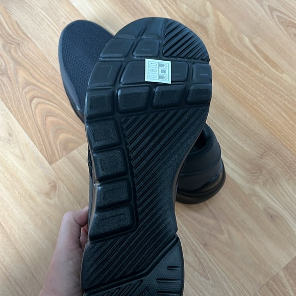 COPY - Skechers Men’s Slip-On - Picture 13 of 17